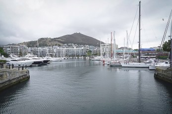 25442933_373068373151663_6756063820616465202_n